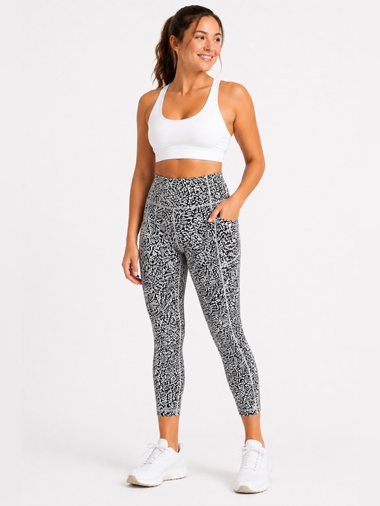 Athleta Pants - Athleta Ultimate Stash II Textured 7/8 Leggings Tailwind Black White M